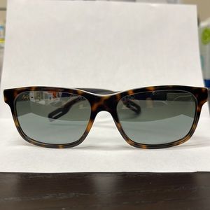 Authentic MauiJim used suns (unisex) Great condition 55-17-140 Made in Italy